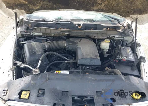 2018 Ram 1500 Slt 4X2 6'4 Box z USA, uszkodzony, nr VIN 1C6RR6GG5JS119341